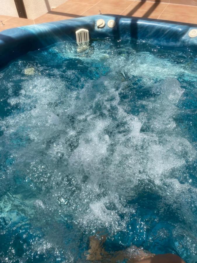 Bea Laguna Beach Vera Playa - Private Jacuzzi エクステリア 写真
